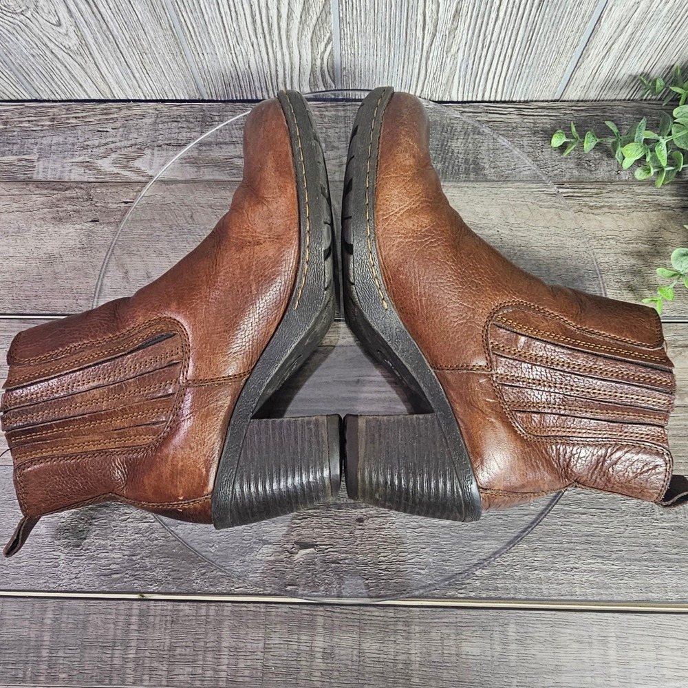 BOC Born Concept Brown Leather Chelsea Ankle Boots Block Heel Women's Size 8 - Picture 6 of 9